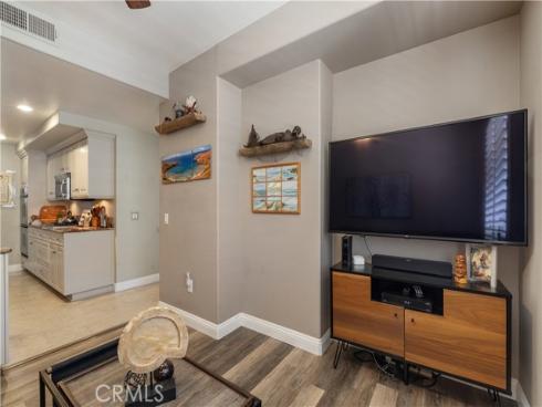 5142 Warner Ave 209 , Huntington Beach, CA