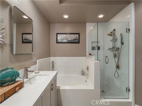 5142 Warner Ave 209 , Huntington Beach, CA