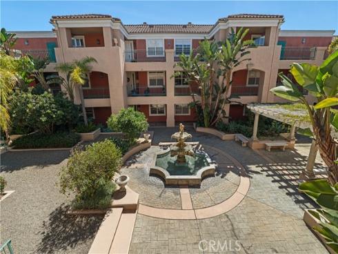 5142 Warner Ave 209 , Huntington Beach, CA