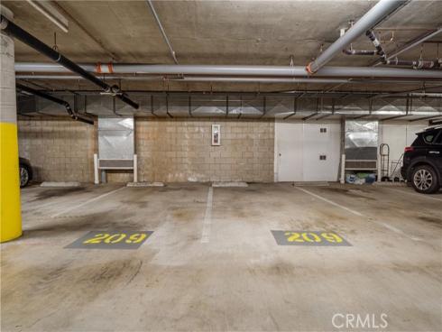 5142 Warner Ave 209 , Huntington Beach, CA