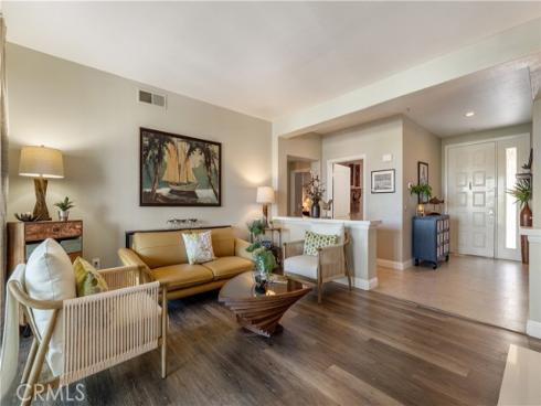 5142 Warner Ave 209 , Huntington Beach, CA
