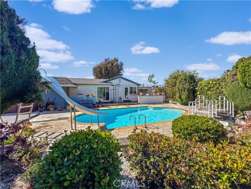 8131  Wenlock   Circle, Huntington Beach, CA