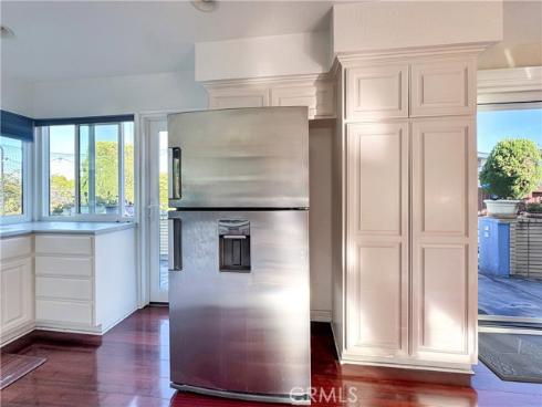 8131  Wenlock   Circle, Huntington Beach, CA