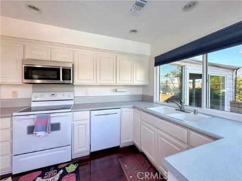 8131  Wenlock   Circle, Huntington Beach, CA