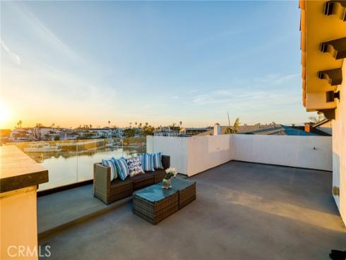 16861 Marina Bay Drive, Huntington Beach, CA