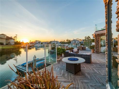 16861 Marina Bay Drive, Huntington Beach, CA