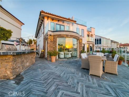 16861 Marina Bay Drive, Huntington Beach, CA