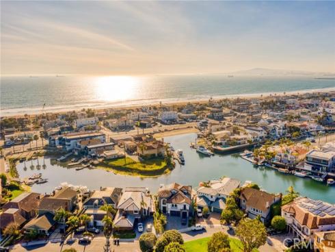 16861 Marina Bay Drive, Huntington Beach, CA