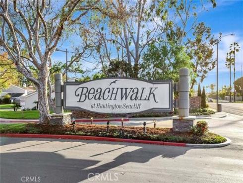 19742 Oceanaire Circle, Huntington Beach, CA
