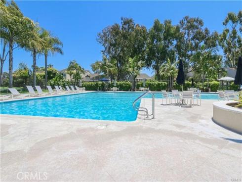 19742 Oceanaire Circle, Huntington Beach, CA