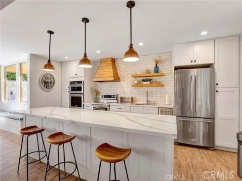 19742 Oceanaire Circle, Huntington Beach, CA