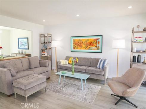 19742 Oceanaire Circle, Huntington Beach, CA