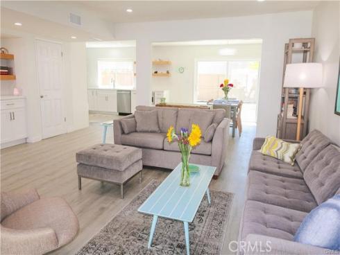 19742 Oceanaire Circle, Huntington Beach, CA