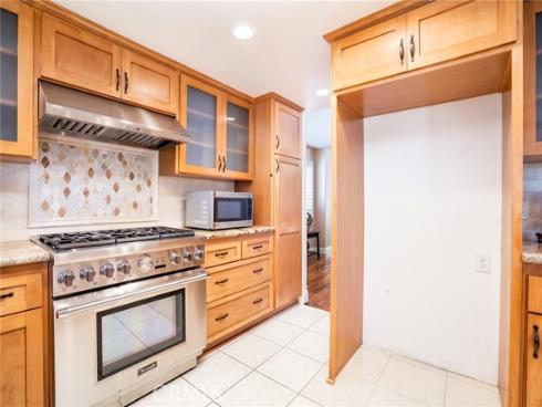 16511 Newland Street, Huntington Beach, CA