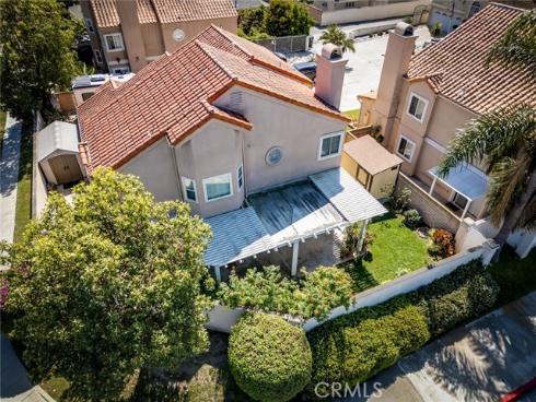 16511 Newland Street, Huntington Beach, CA