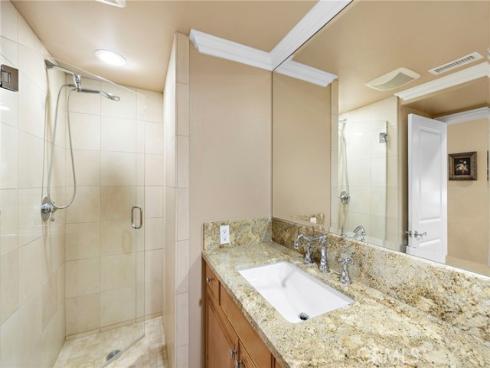 18452 Carnaby , Huntington Beach, CA
