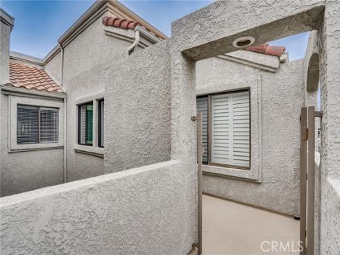4862  Tiara  204 , Huntington Beach, CA