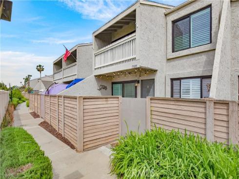 17835 Beard Lane 63 , Huntington Beach, CA