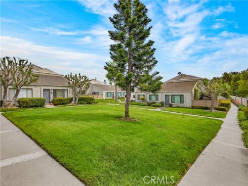 17835  Beard Lane  63 , Huntington Beach, CA