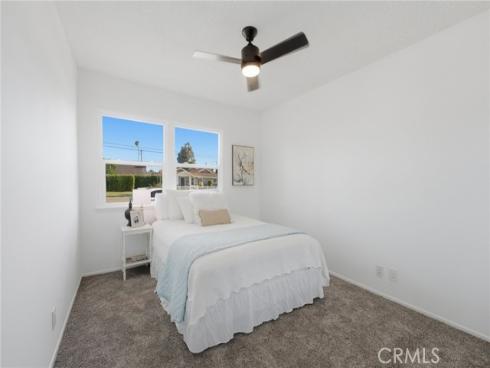 5041 Mcfadden , Huntington Beach, CA