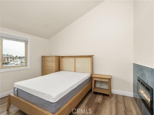 17110  Bluewater   Lane, Huntington Beach, CA