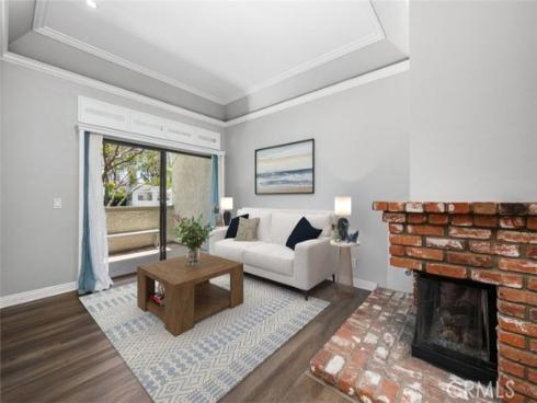 5146 Dorado 106 Drive, Huntington Beach, CA