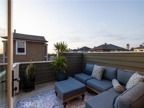 4492 Oceanridge Drive, Huntington Beach, CA