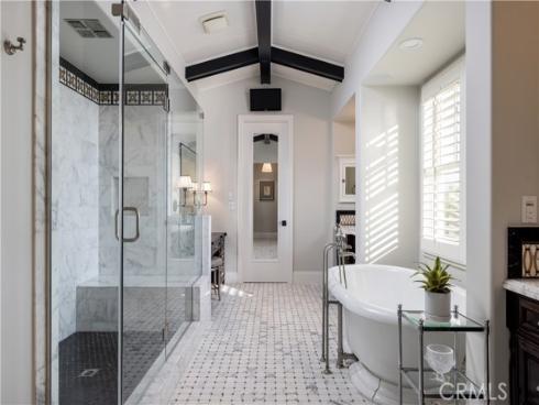 4492 Oceanridge Drive, Huntington Beach, CA