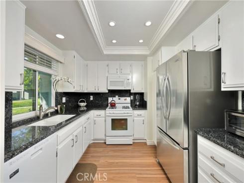 8933 Amador Circle #1316e , Huntington Beach, CA