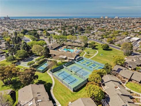 8933 Amador Circle #1316e , Huntington Beach, CA