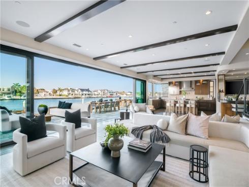 16462 Malden Circle, Huntington Beach, CA