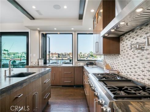 16462 Malden Circle, Huntington Beach, CA