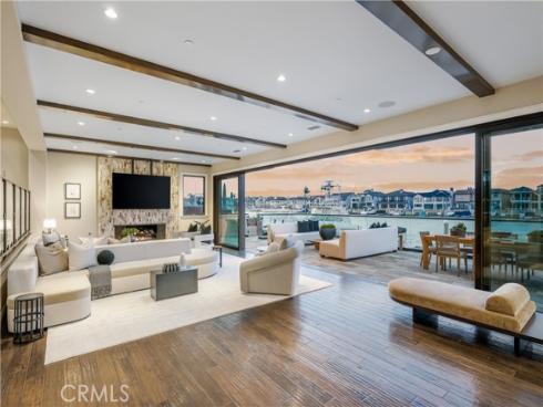 16462 Malden Circle, Huntington Beach, CA