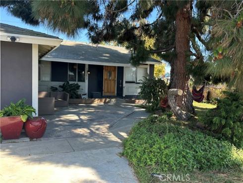 15472 La Salle Lane