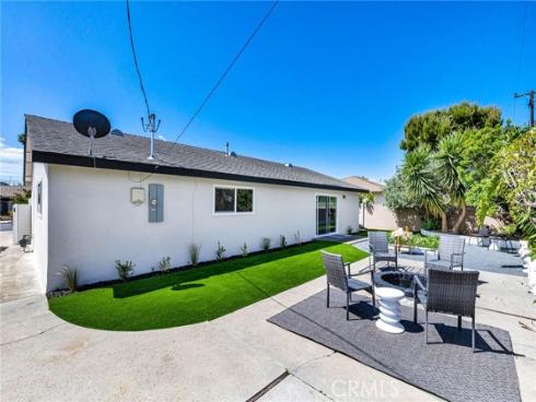 8141 Valencia , Huntington Beach, CA