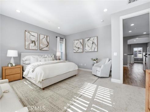 17491 Oakbluffs Lane , Huntington Beach, CA