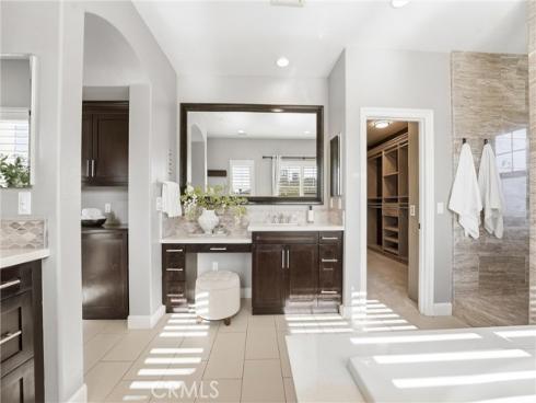 17491 Oakbluffs Lane , Huntington Beach, CA