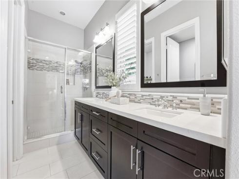 17491 Oakbluffs Lane , Huntington Beach, CA