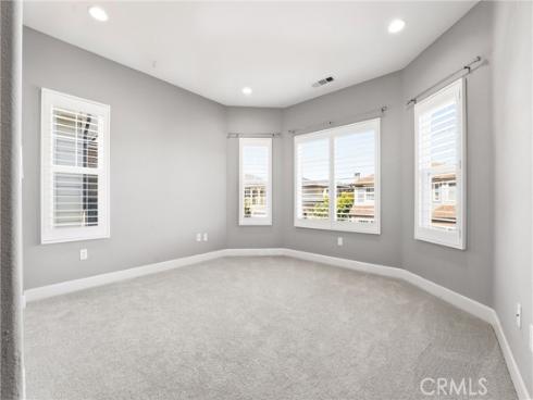 17491 Oakbluffs Lane , Huntington Beach, CA