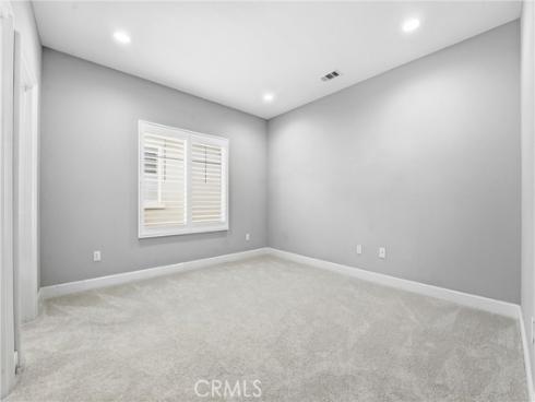 17491 Oakbluffs Lane , Huntington Beach, CA