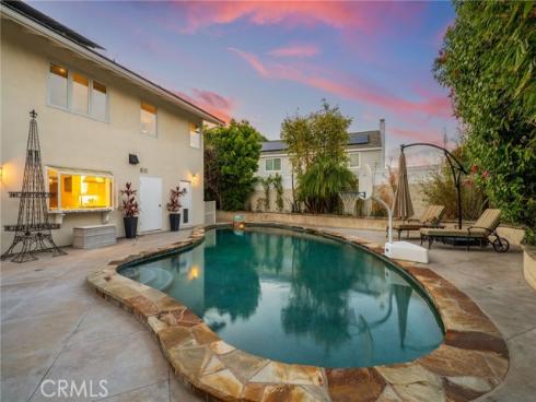 16642 Melville Circle, Huntington Beach, CA
