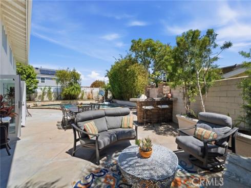 16642 Melville Circle, Huntington Beach, CA