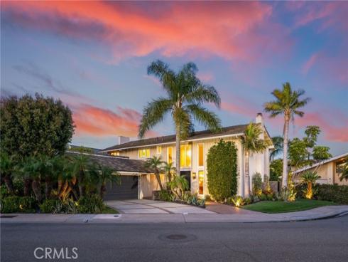 16642 Melville Circle, Huntington Beach, CA