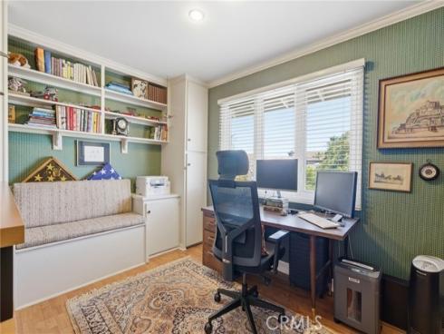 16642 Melville Circle, Huntington Beach, CA