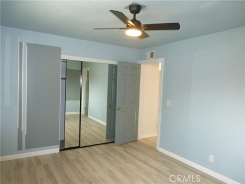 8881 Albatross Dr , Huntington Beach, CA