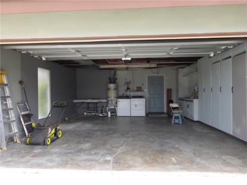 8881 Albatross Dr , Huntington Beach, CA