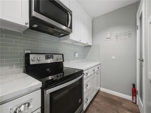 16713  Viewpoint  138B  Lane, Huntington Beach, CA