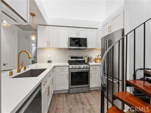 17172  Abalone  211 , Huntington Beach, CA