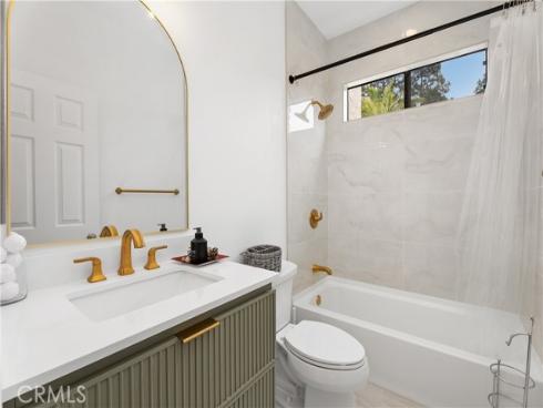 17172  Abalone  211 , Huntington Beach, CA