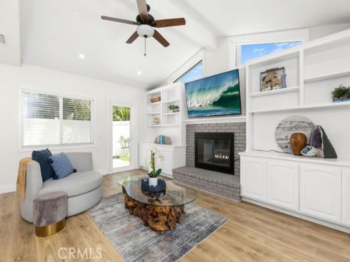 20082 Mayport Lane, Huntington Beach, CA